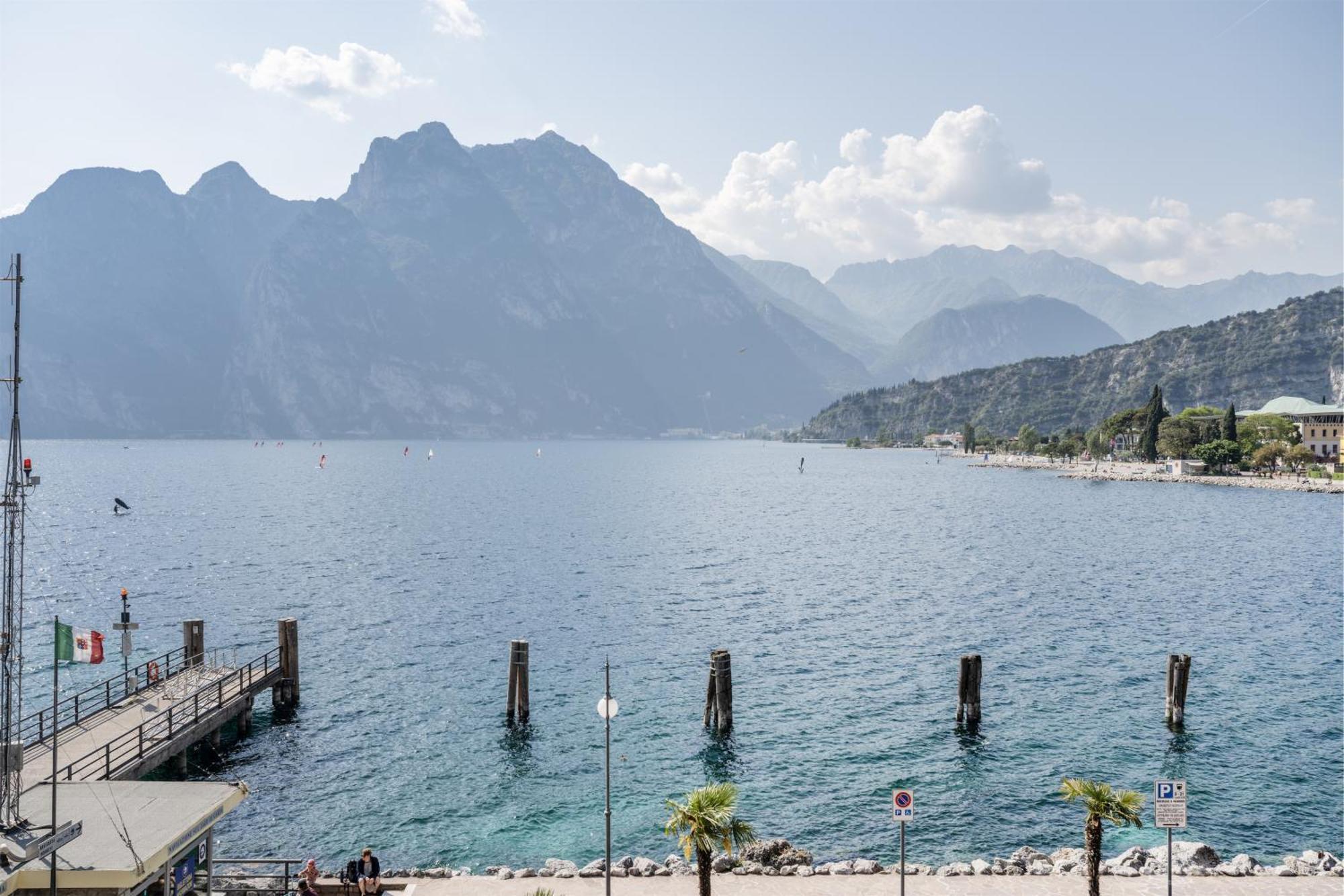 Lake Sensation - Garda Lake View Torbole Sul Garda Kültér fotó